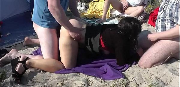  Slutwife fucked by lots of strangers during summer vacation